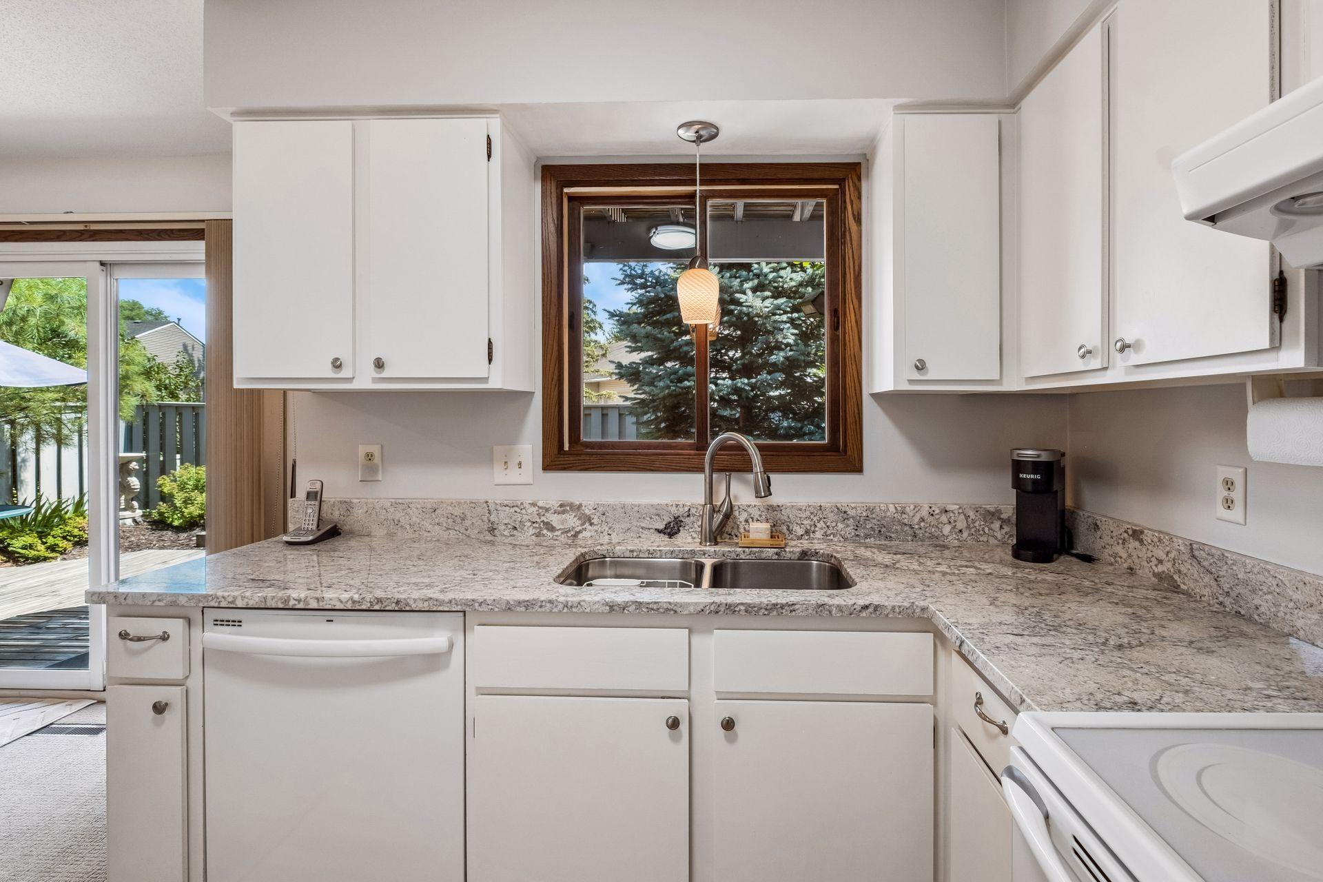 View of Residential at 954 Carmel Court, Shoreview MN 55126, Shoreview (12 of 32) - Mike Wilen | Minnesota Team Real Estate