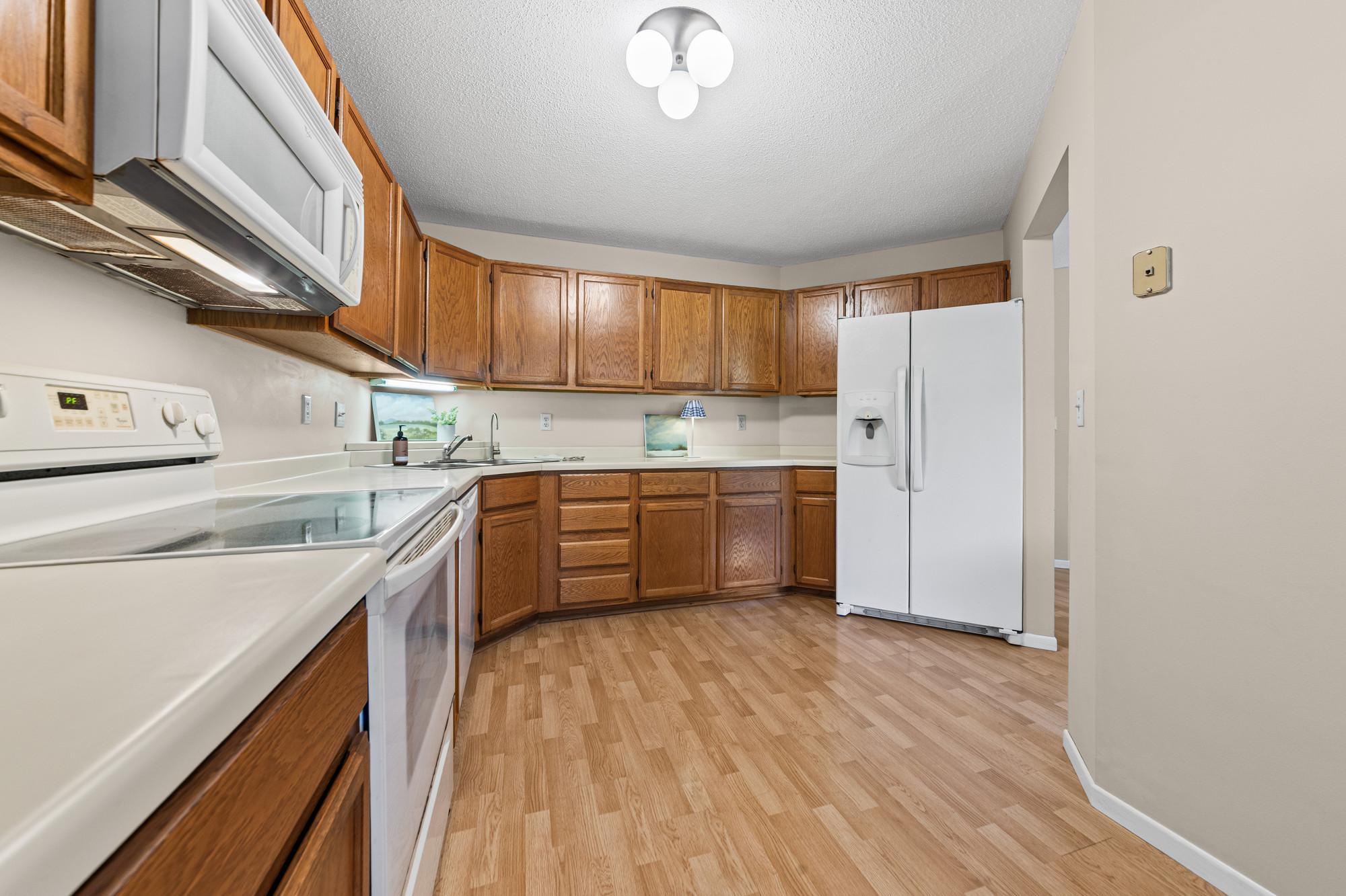 View of Residential at 1560 Wheelock Lane #203, Saint Paul MN 55117, Saint Paul (9 of 30) - Mike Wilen | Minnesota Team Real Estate