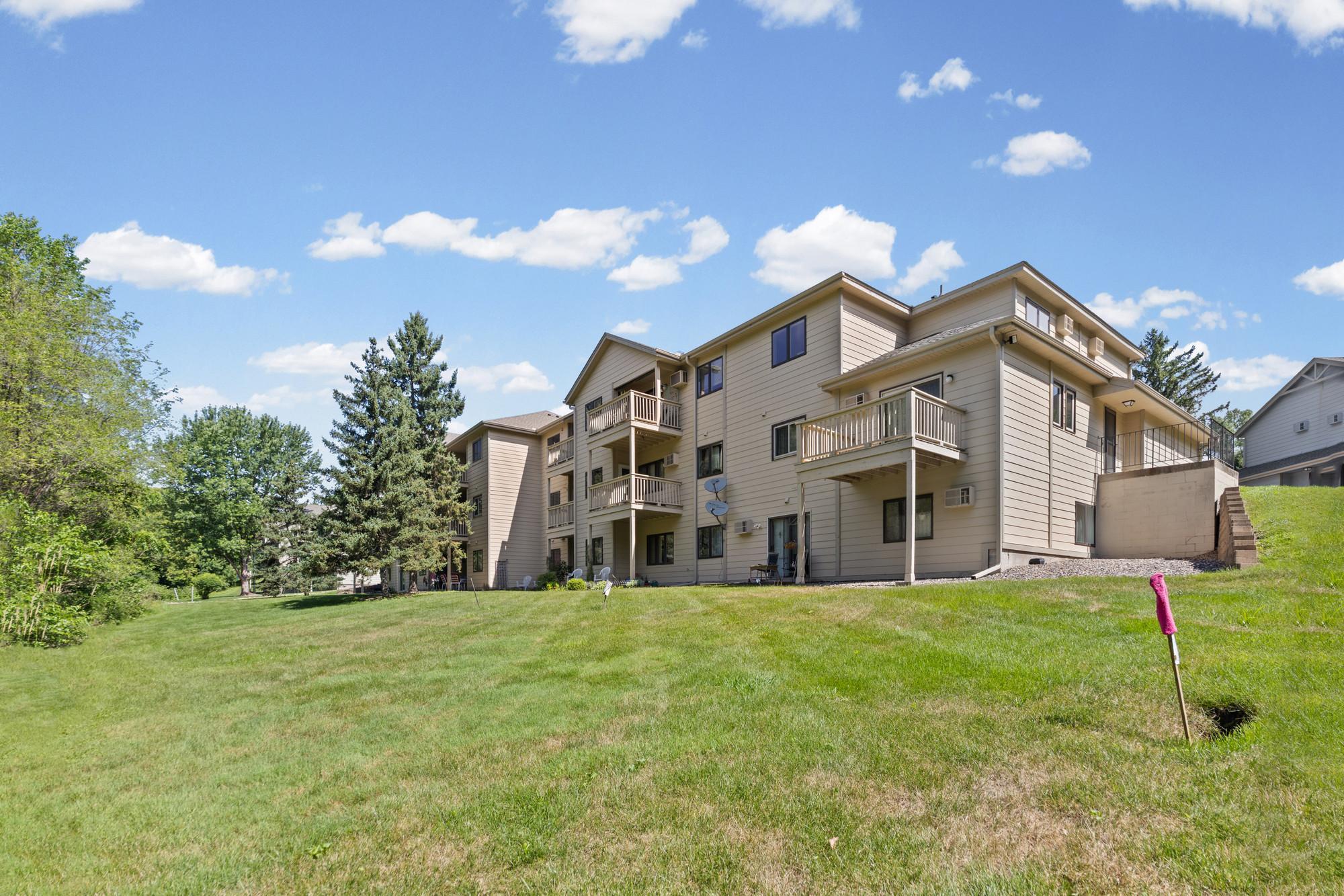 View of Residential at 1560 Wheelock Lane #203, Saint Paul MN 55117, Saint Paul (27 of 30) - Mike Wilen | Minnesota Team Real Estate
