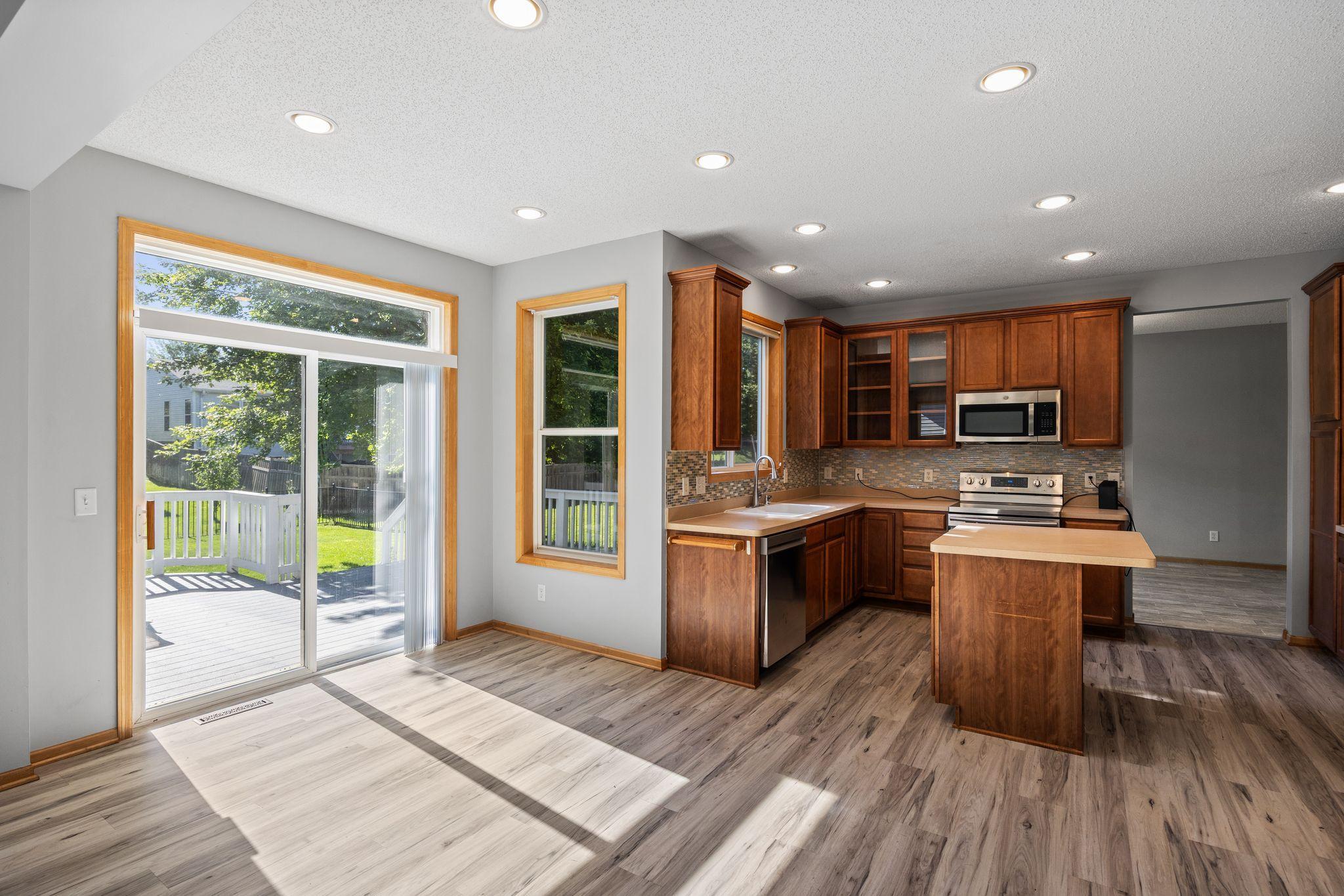 View of Residential at 1893 Clover Meadow Drive, Chaska MN 55318, Chaska (12 of 34) - Mike Wilen | Minnesota Team Real Estate