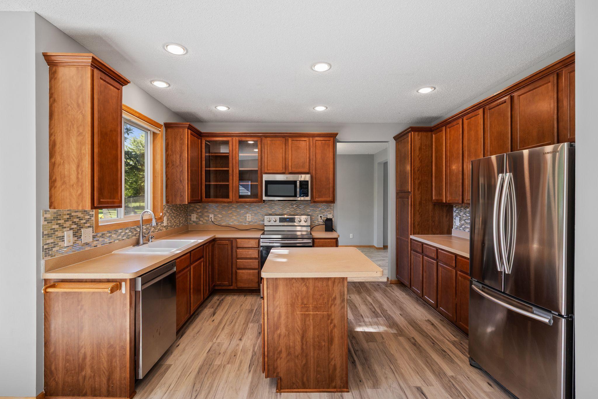View of Residential at 1893 Clover Meadow Drive, Chaska MN 55318, Chaska (8 of 34) - Mike Wilen | Minnesota Team Real Estate