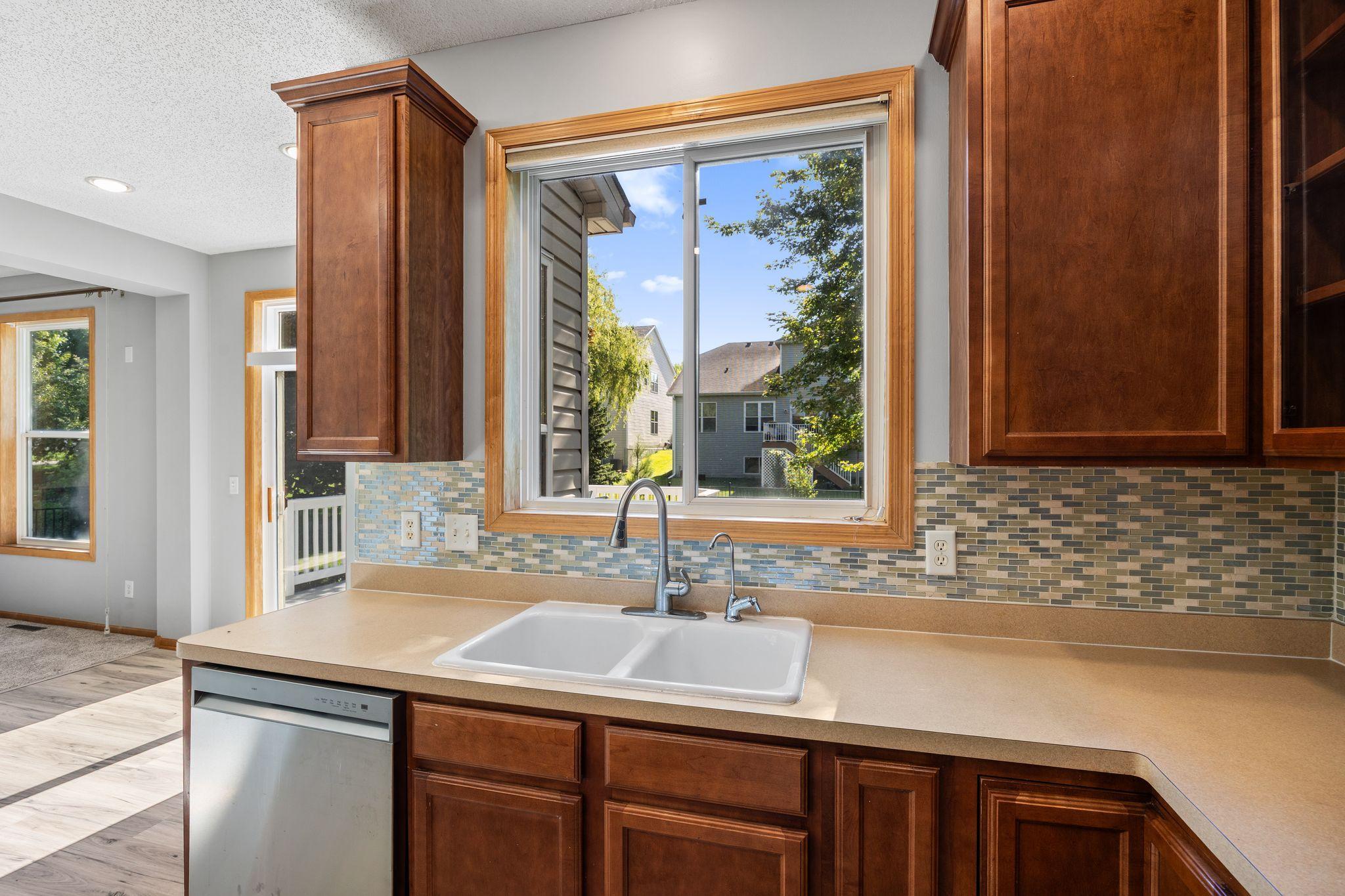 View of Residential at 1893 Clover Meadow Drive, Chaska MN 55318, Chaska (11 of 34) - Mike Wilen | Minnesota Team Real Estate