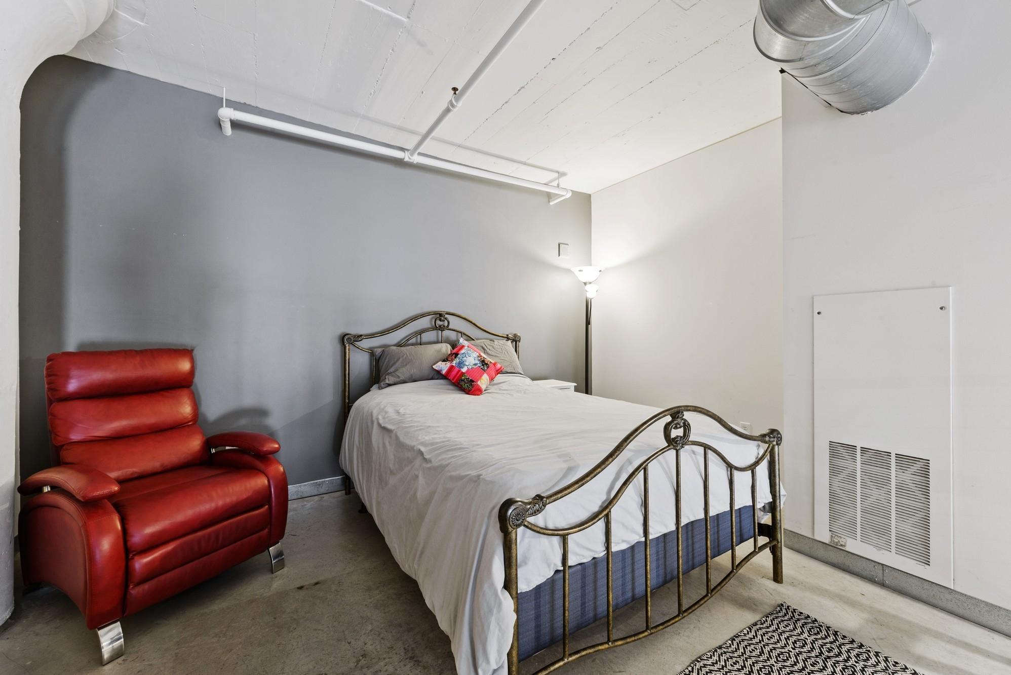 View of Residential at 250 Park Avenue #712, Minneapolis MN 55415, Minneapolis (13 of 17) - Mike Wilen | Minnesota Team Real Estate