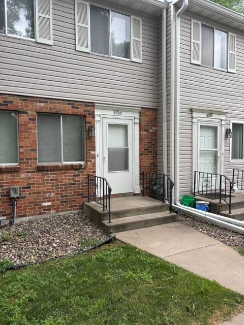 View of Residential at 6357 15th Street, Oakdale MN 55128, Oakdale - Mike Wilen | Minnesota Team Real Estate