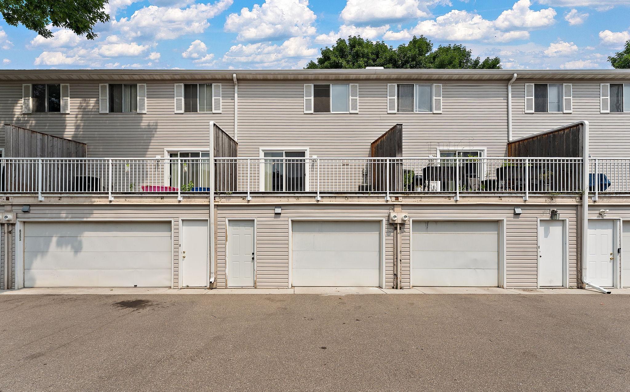 View of Residential at 6357 15th Street, Oakdale MN 55128, Oakdale (19 of 22) - Mike Wilen | Minnesota Team Real Estate