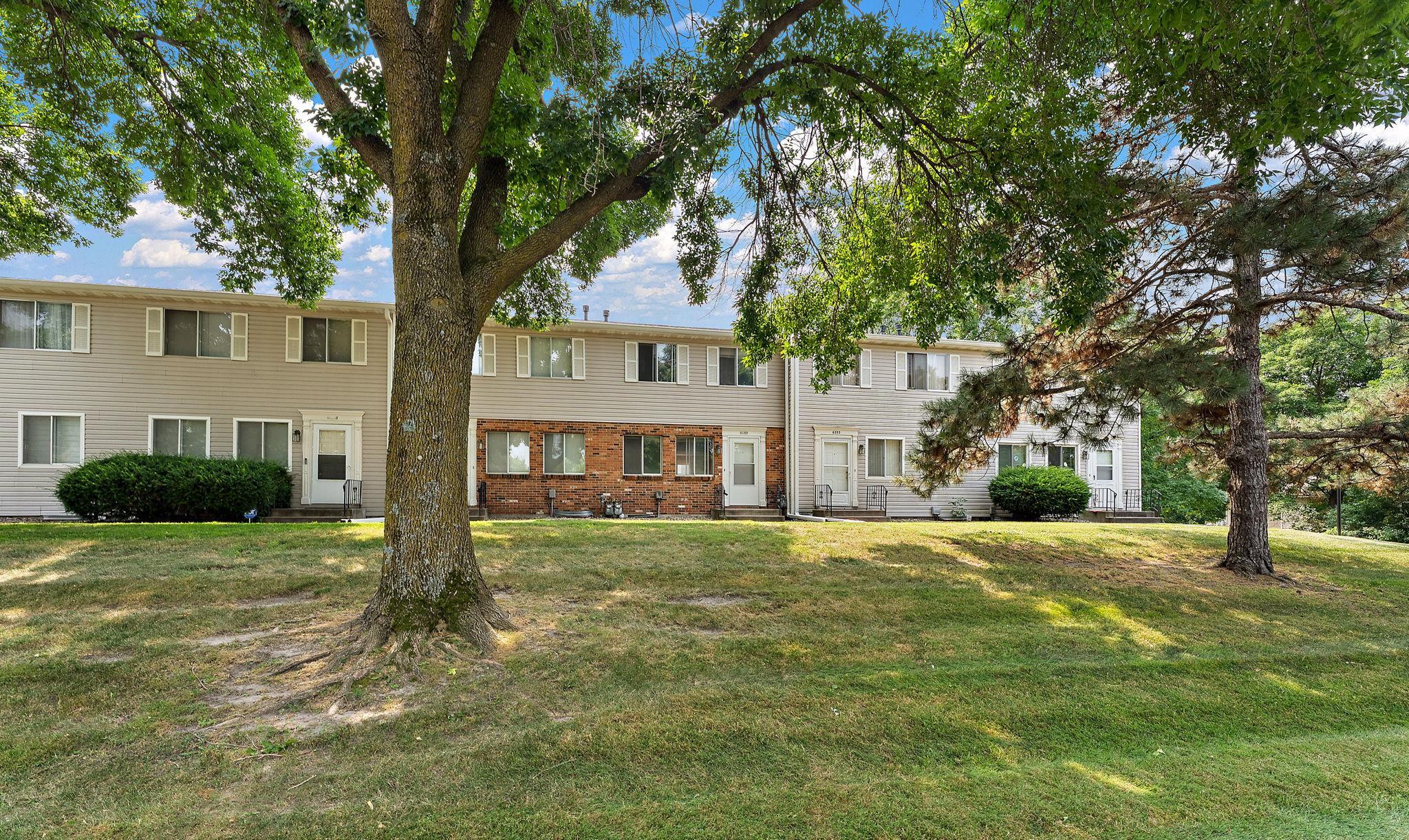 View of Residential at 6357 15th Street, Oakdale MN 55128, Oakdale (21 of 22) - Mike Wilen | Minnesota Team Real Estate