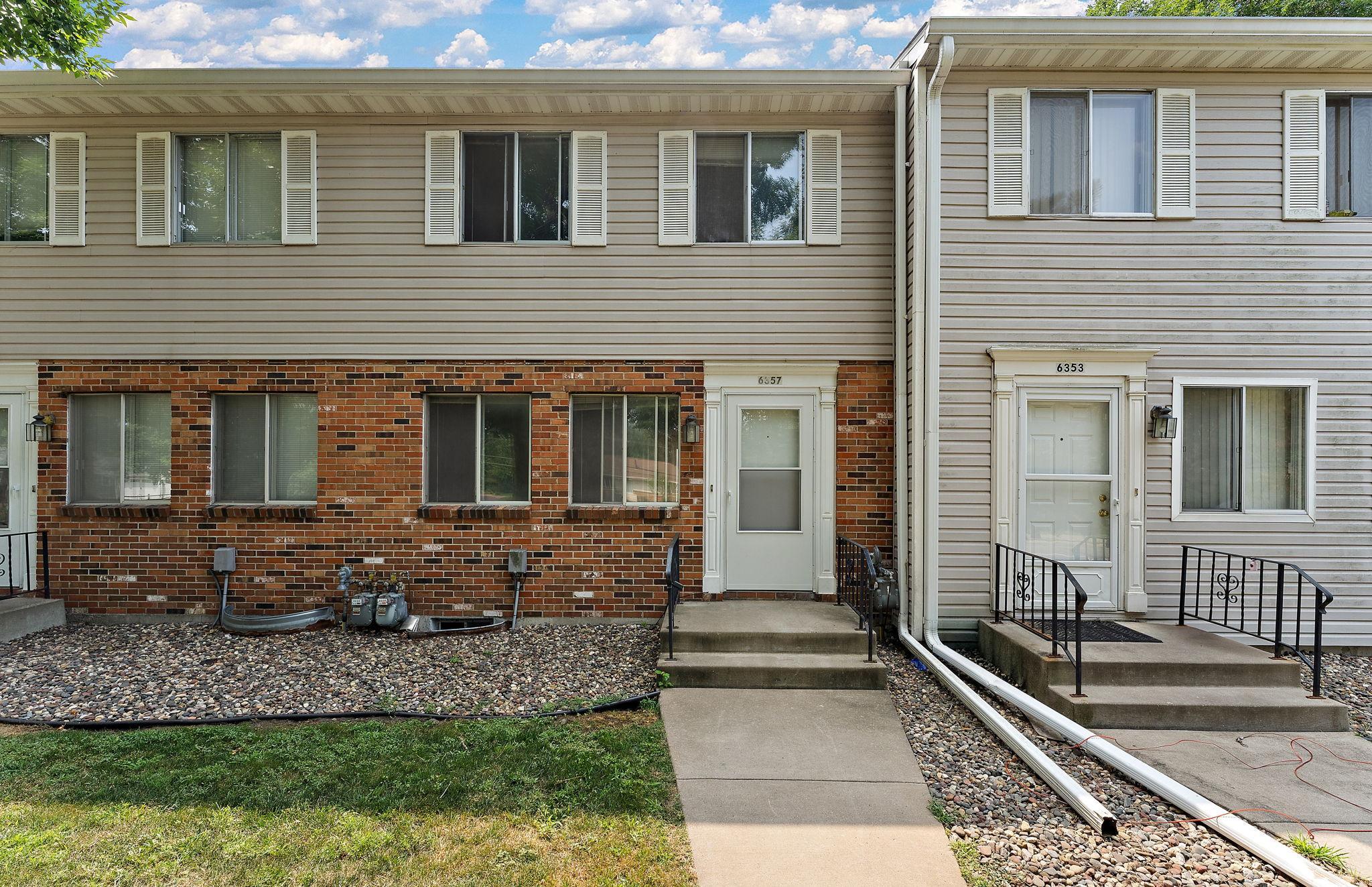 View of Residential at 6357 15th Street, Oakdale MN 55128, Oakdale (3 of 22) - Mike Wilen | Minnesota Team Real Estate