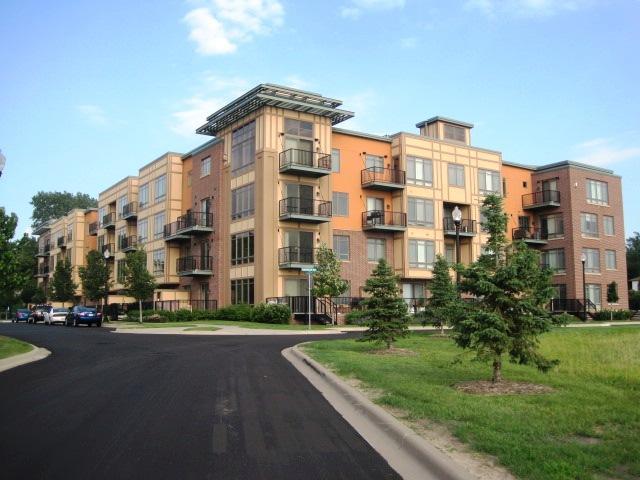 View of Residential at 1070 Grandview Court #406, Columbia Heights MN 55421, Columbia Heights (25 of 34) - Mike Wilen | Minnesota Team Real Estate