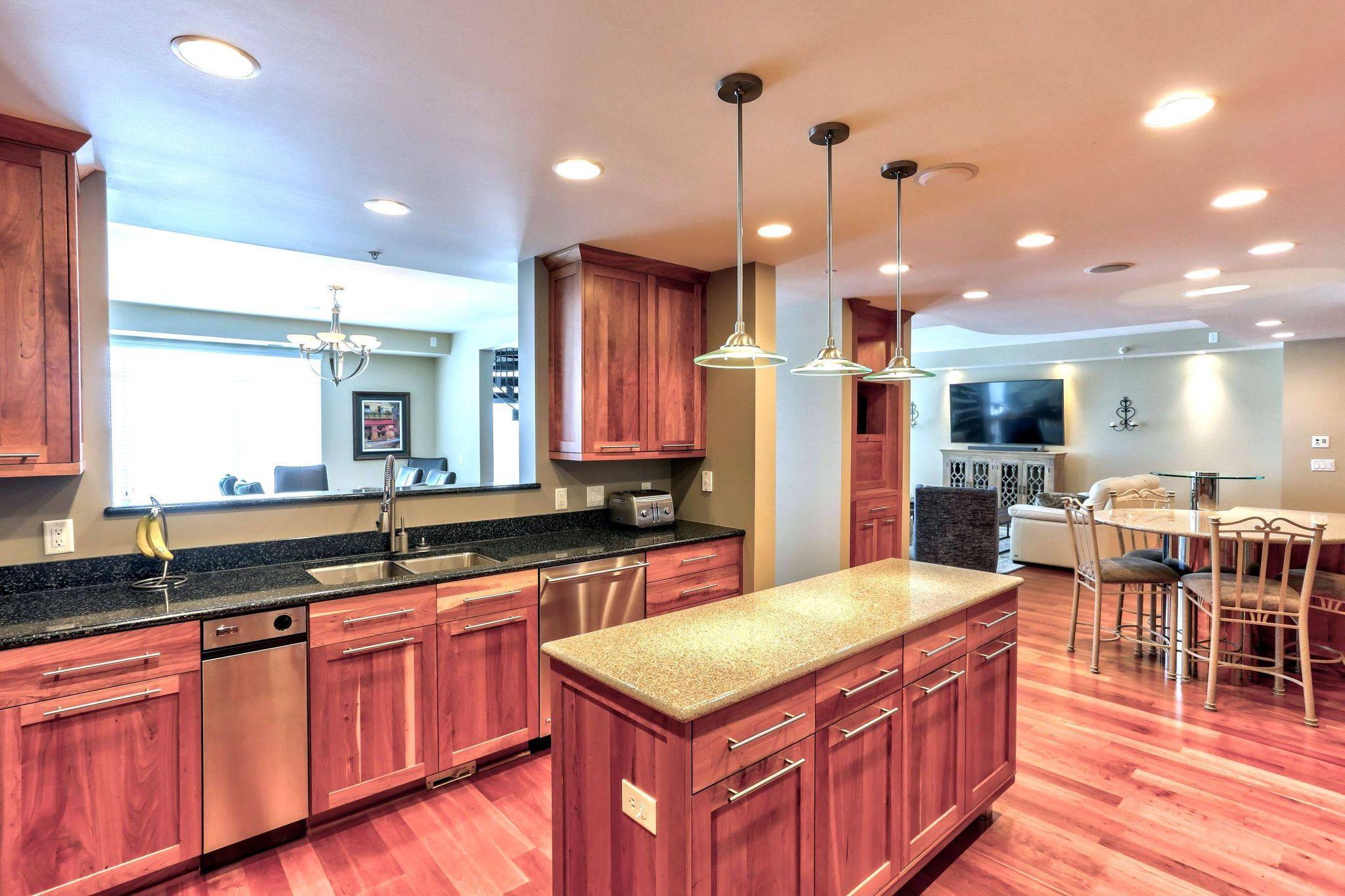 View of Residential at 1070 Grandview Court #406, Columbia Heights MN 55421, Columbia Heights (5 of 34) - Mike Wilen | Minnesota Team Real Estate