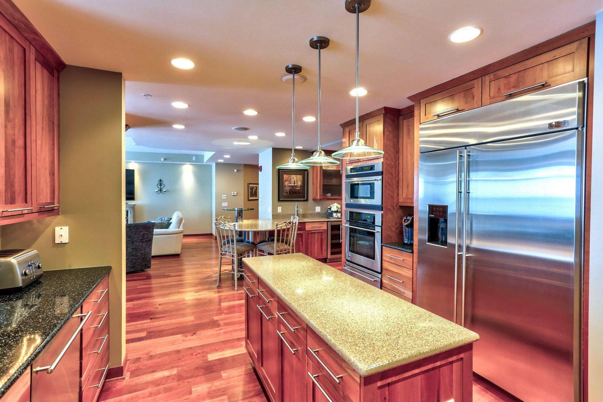 View of Residential at 1070 Grandview Court #406, Columbia Heights MN 55421, Columbia Heights (7 of 34) - Mike Wilen | Minnesota Team Real Estate