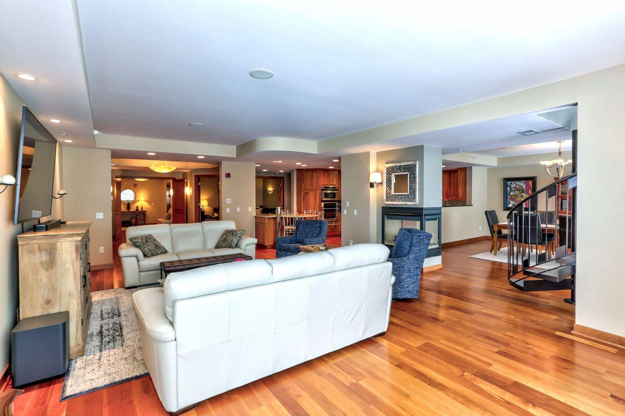 View of Residential at 1070 Grandview Court #406, Columbia Heights MN 55421, Columbia Heights (9 of 34) - Mike Wilen | Minnesota Team Real Estate