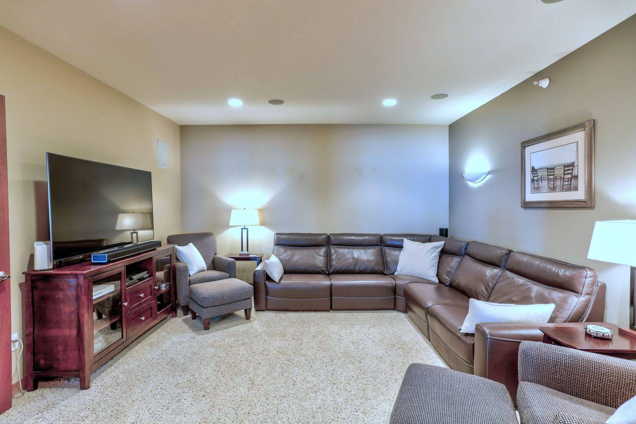 View of Residential at 1070 Grandview Court #406, Columbia Heights MN 55421, Columbia Heights (23 of 34) - Mike Wilen | Minnesota Team Real Estate