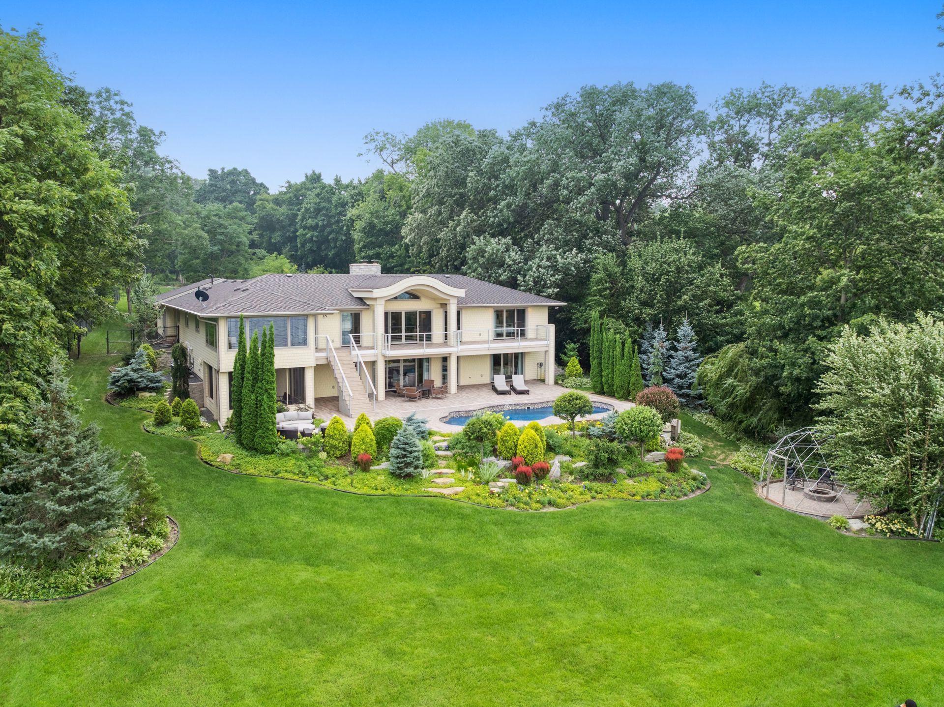 View of Residential at 17870 Breezy Point Road, Wayzata MN 55391, Wayzata (29 of 48) - Mike Wilen | Minnesota Team Real Estate