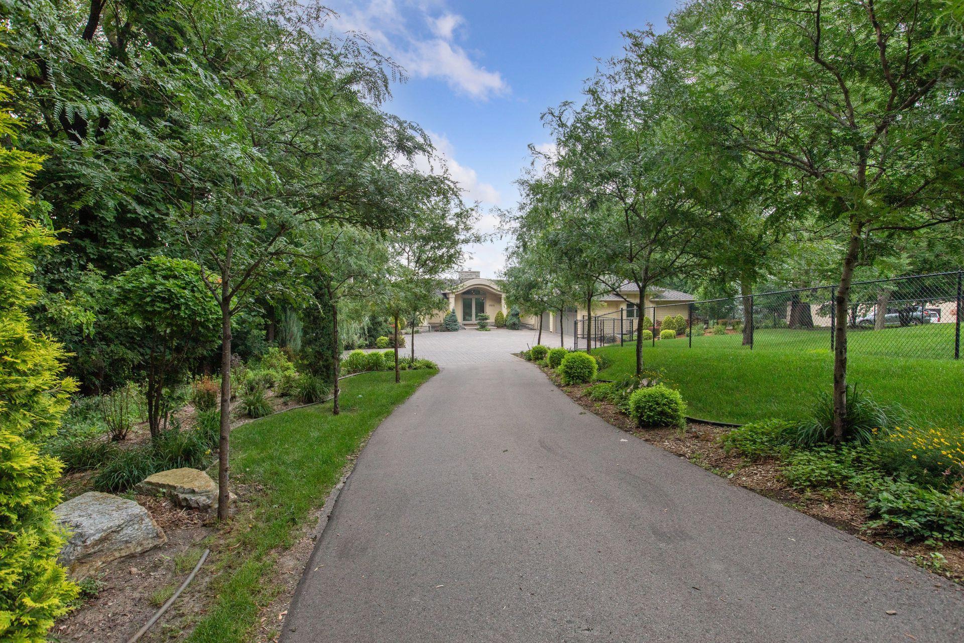 View of Residential at 17870 Breezy Point Road, Wayzata MN 55391, Wayzata (41 of 48) - Mike Wilen | Minnesota Team Real Estate
