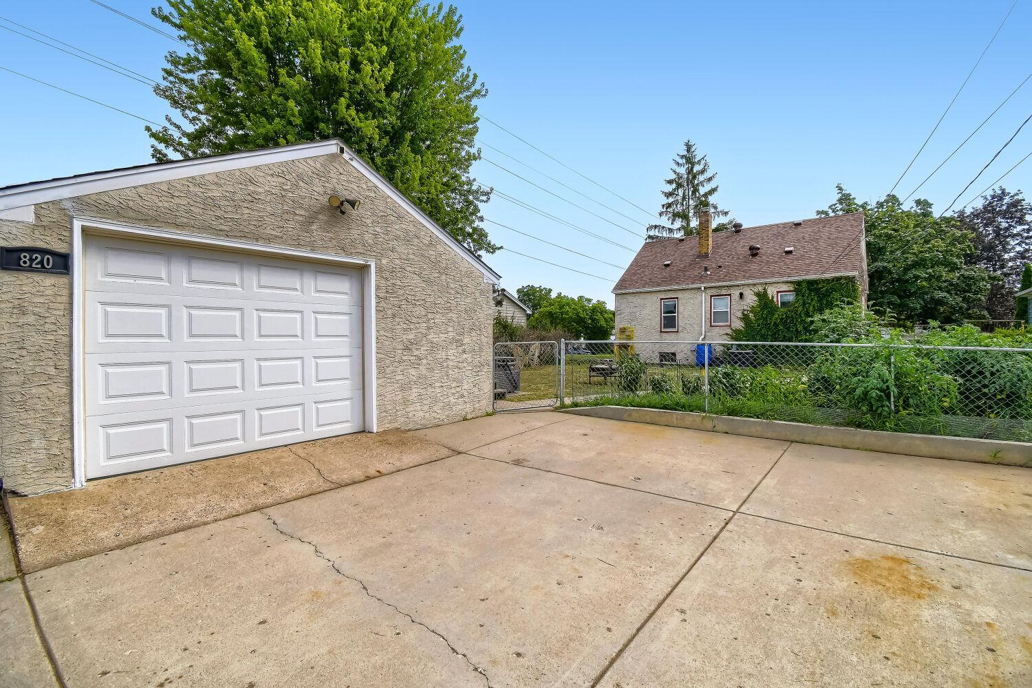View of Residential at 820 4th Avenue, South Saint Paul MN 55075, South Saint Paul (21 of 33) - Mike Wilen | Minnesota Team Real Estate