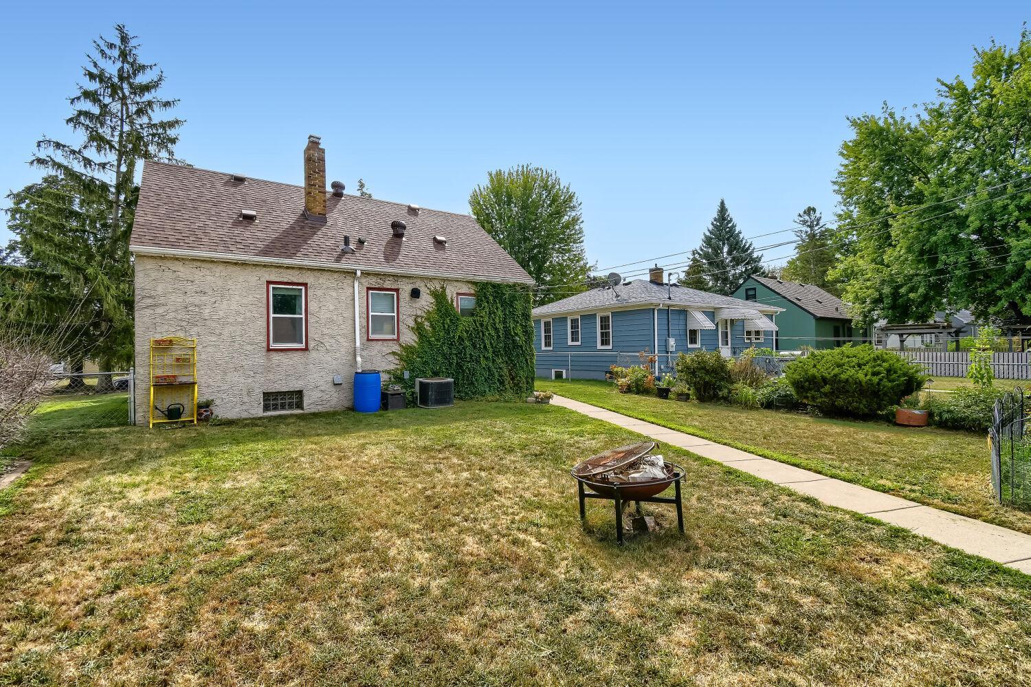 View of Residential at 820 4th Avenue, South Saint Paul MN 55075, South Saint Paul (26 of 33) - Mike Wilen | Minnesota Team Real Estate