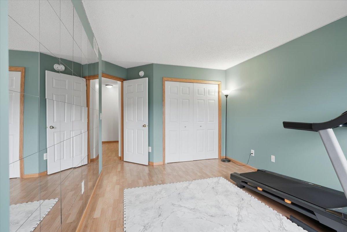 View of Residential at 5104 Oriole Drive, Farmington MN 55024, Farmington (17 of 24) - Mike Wilen | Minnesota Team Real Estate