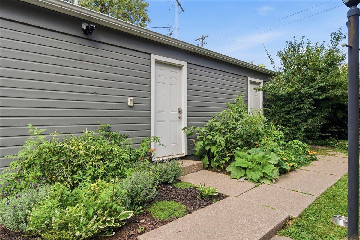 View of Residential at 593 Laurel Avenue #6E, Saint Paul MN 55102, Saint Paul (32 of 38) - Mike Wilen | Minnesota Team Real Estate