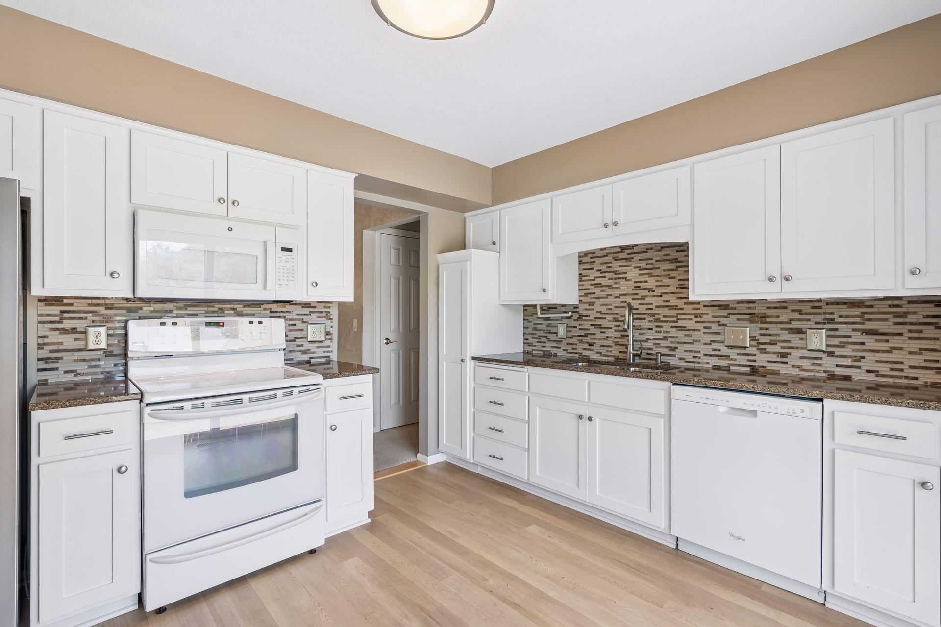 View of Residential at 1817 Welland Avenue, Minnetonka MN 55305, Minnetonka (12 of 32) - Mike Wilen | Minnesota Team Real Estate