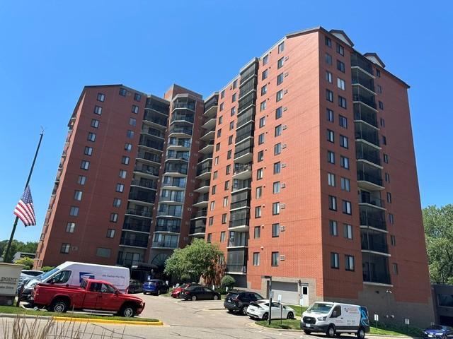 View of Residential at 6500 Woodlake Drive #1104, Richfield MN 55423, Richfield - Mike Wilen | Minnesota Team Real Estate