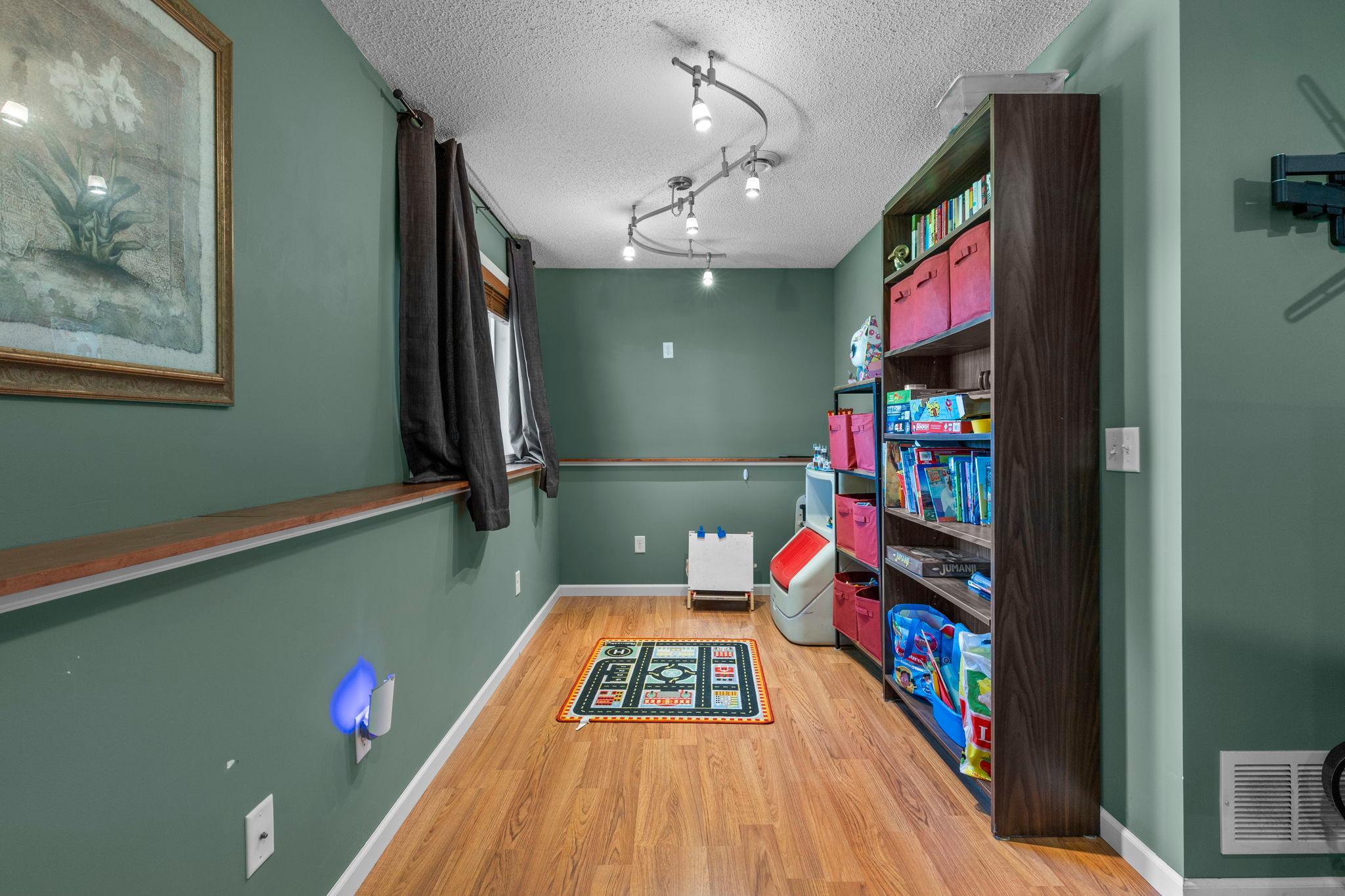 View of Residential at 106 Garner Circle, Montrose MN 55363, Montrose (29 of 41) - Mike Wilen | Minnesota Team Real Estate