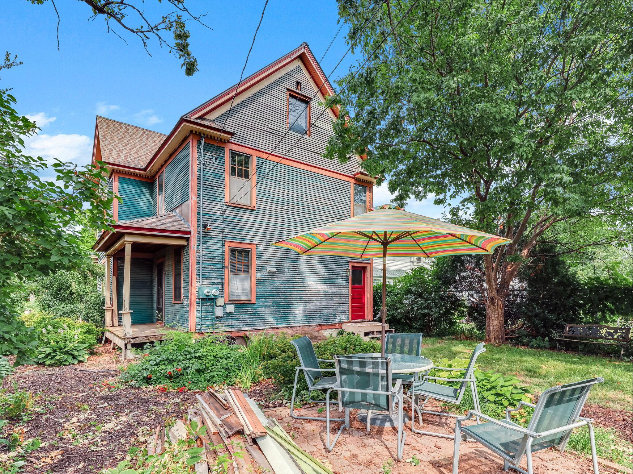 View of Residential Income at 722 Queen Avenue, Minneapolis MN 55411, Minneapolis (46 of 52) - Mike Wilen | Minnesota Team Real Estate