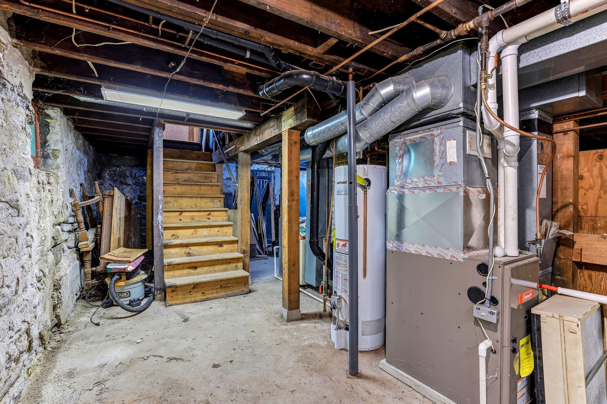 View of Residential Income at 722 Queen Avenue, Minneapolis MN 55411, Minneapolis (41 of 52) - Mike Wilen | Minnesota Team Real Estate