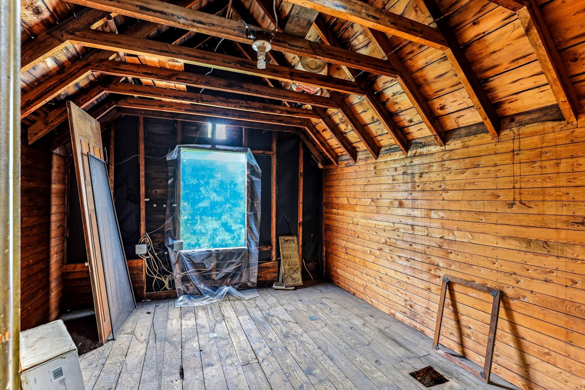 View of Residential Income at 722 Queen Avenue, Minneapolis MN 55411, Minneapolis (39 of 52) - Mike Wilen | Minnesota Team Real Estate