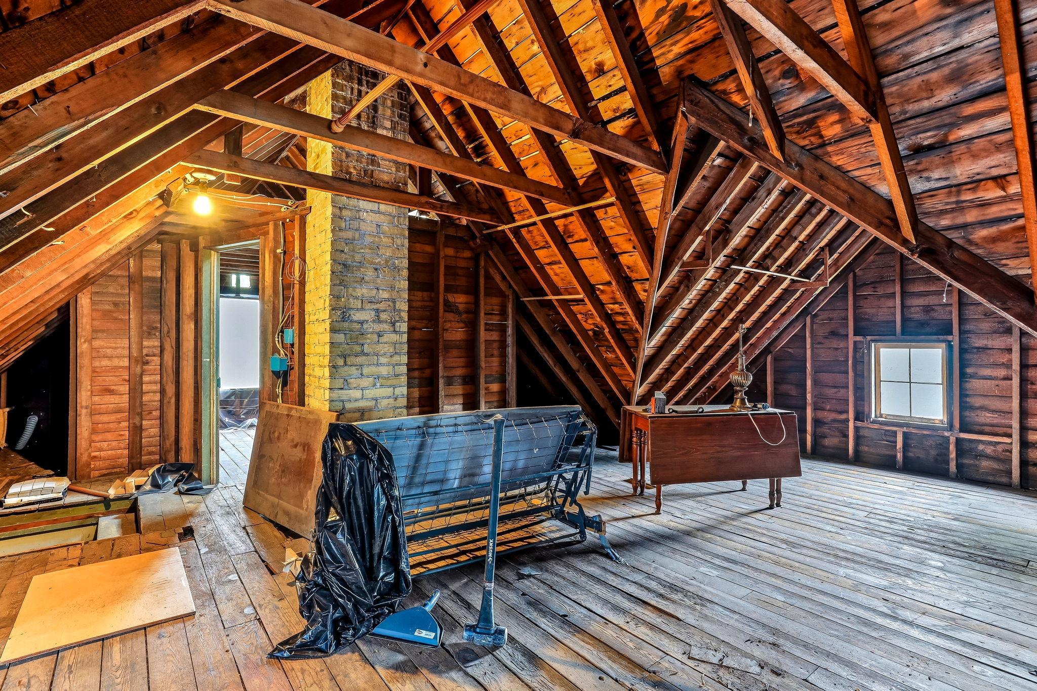 View of Residential Income at 722 Queen Avenue, Minneapolis MN 55411, Minneapolis (38 of 52) - Mike Wilen | Minnesota Team Real Estate