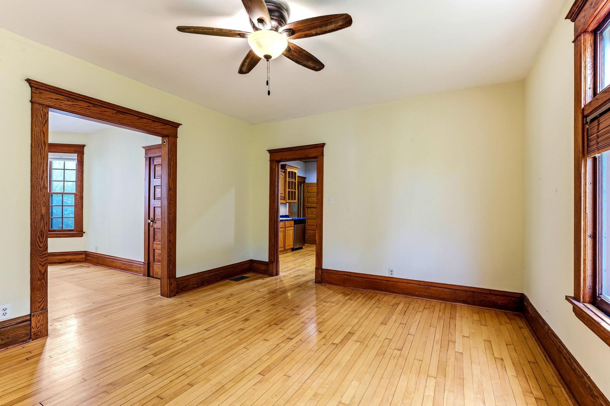View of Residential Income at 722 Queen Avenue, Minneapolis MN 55411, Minneapolis (13 of 52) - Mike Wilen | Minnesota Team Real Estate