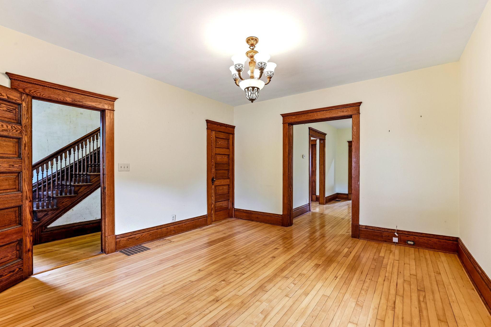 View of Residential Income at 722 Queen Avenue, Minneapolis MN 55411, Minneapolis (9 of 52) - Mike Wilen | Minnesota Team Real Estate