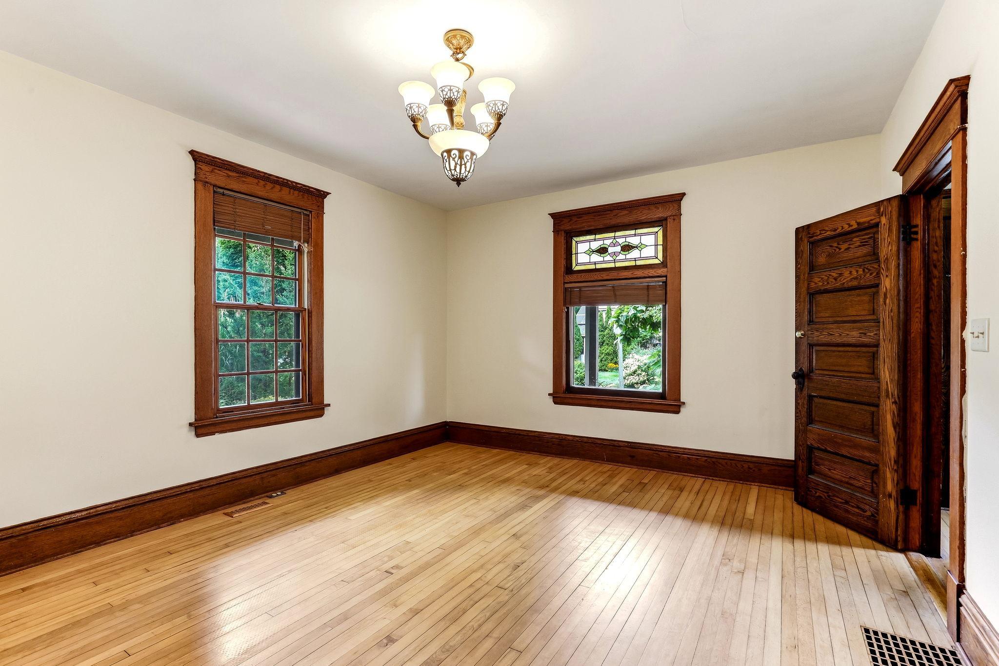 View of Residential Income at 722 Queen Avenue, Minneapolis MN 55411, Minneapolis (7 of 52) - Mike Wilen | Minnesota Team Real Estate