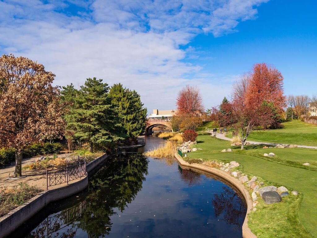 View of Residential at 7440 Edinborough Way #4314, Edina MN 55435, Edina (30 of 52) - Mike Wilen | Minnesota Team Real Estate