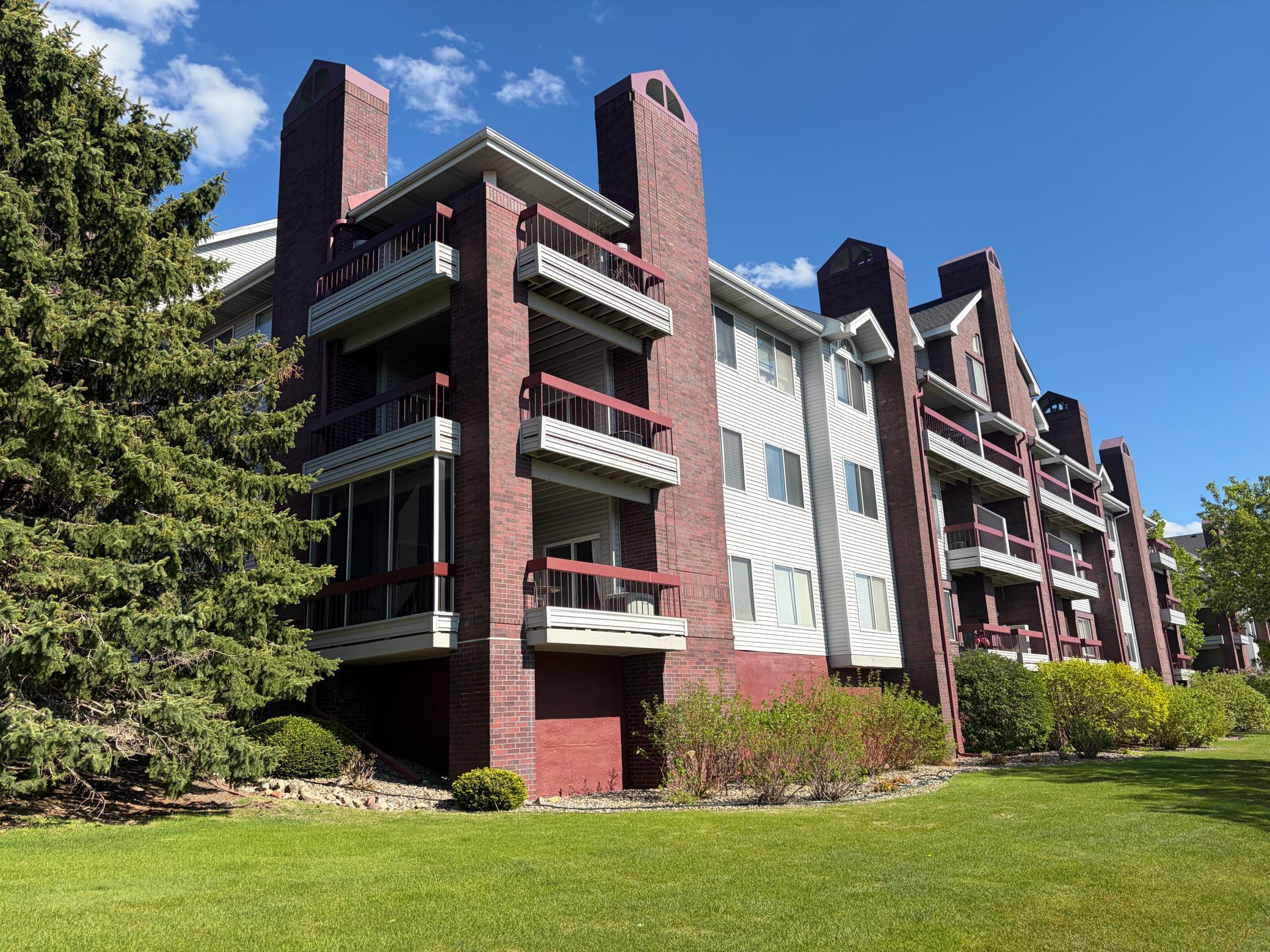 View of Residential at 7440 Edinborough Way #4314, Edina MN 55435, Edina (32 of 52) - Mike Wilen | Minnesota Team Real Estate
