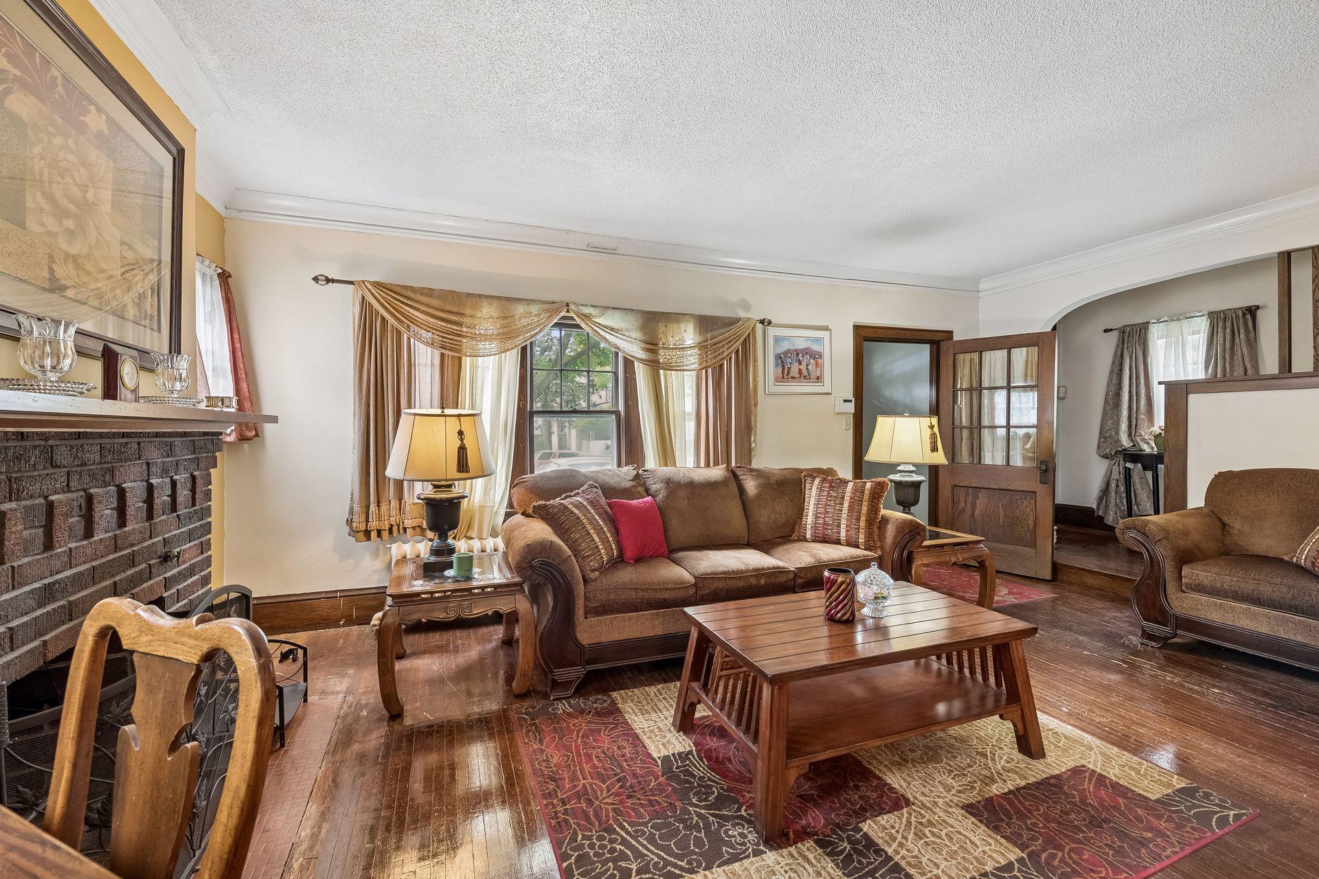 View of Residential at 1418 Queen Avenue, Minneapolis MN 55411, Minneapolis (5 of 37) - Mike Wilen | Minnesota Team Real Estate