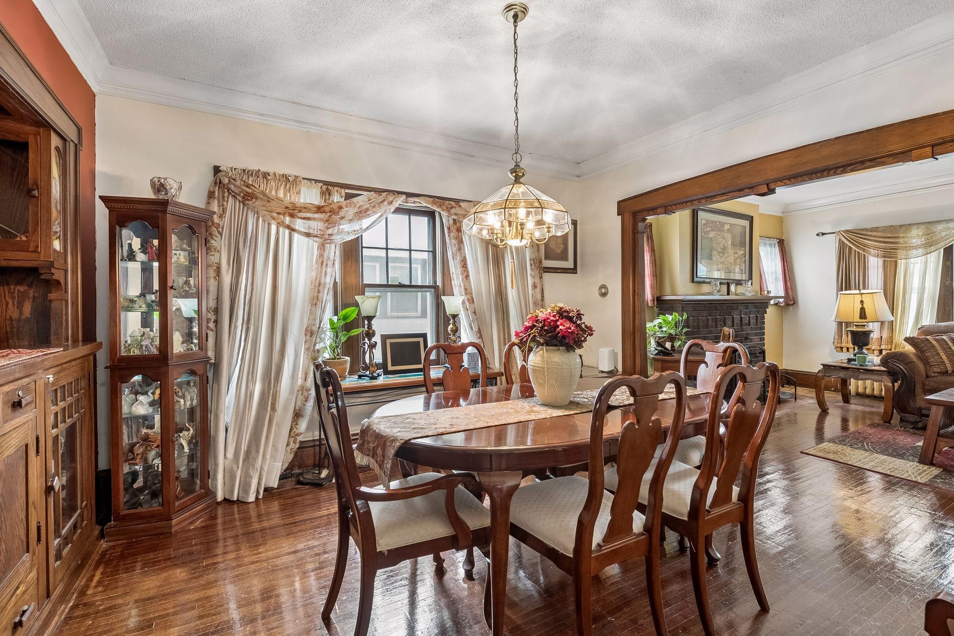 View of Residential at 1418 Queen Avenue, Minneapolis MN 55411, Minneapolis (9 of 37) - Mike Wilen | Minnesota Team Real Estate