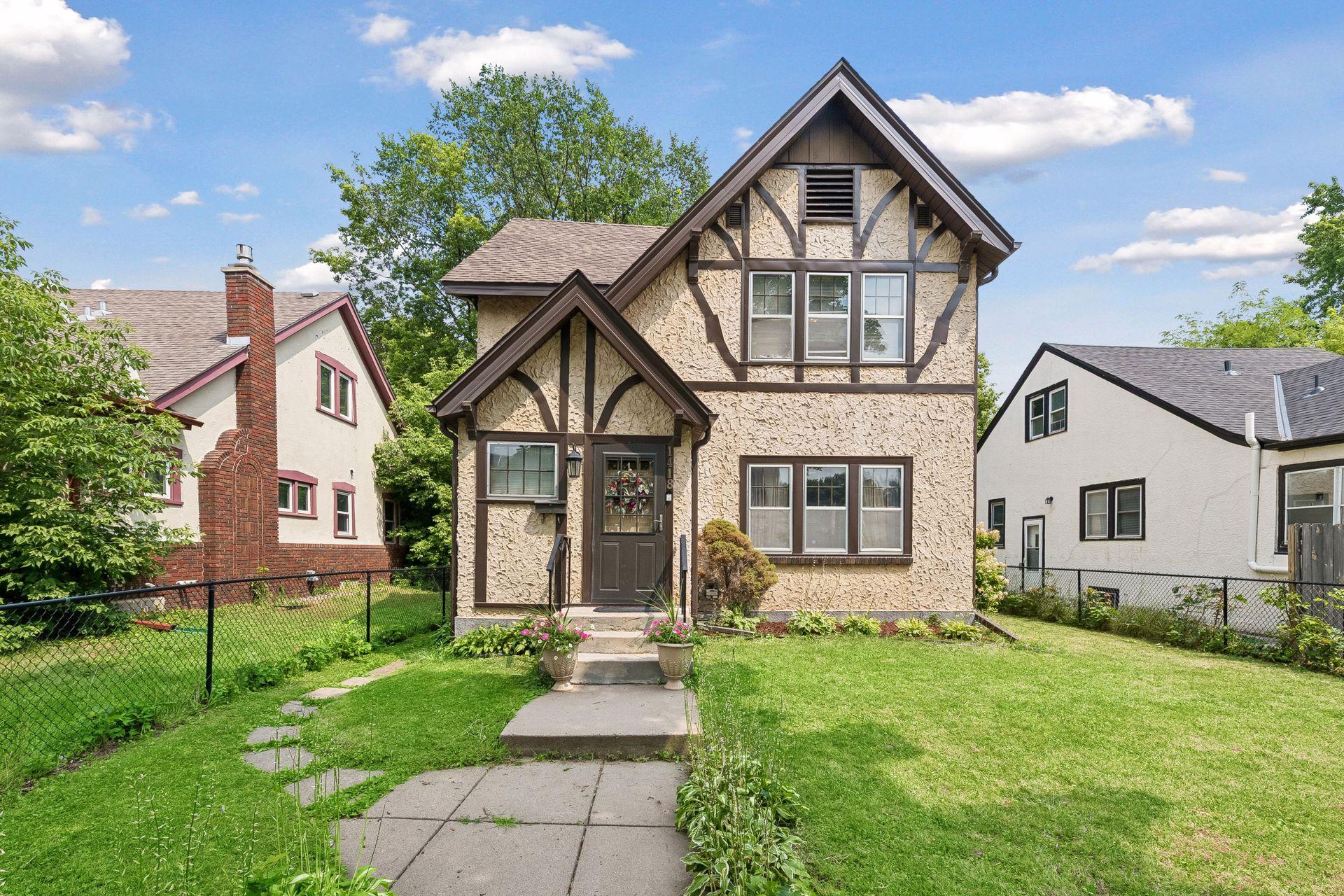 View of Residential at 1418 Queen Avenue, Minneapolis MN 55411, Minneapolis (2 of 37) - Mike Wilen | Minnesota Team Real Estate
