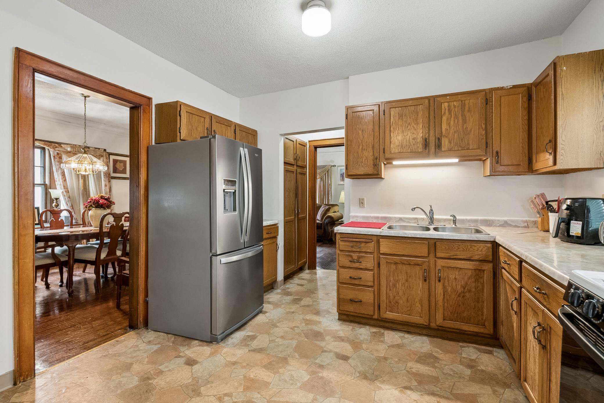 View of Residential at 1418 Queen Avenue, Minneapolis MN 55411, Minneapolis (11 of 37) - Mike Wilen | Minnesota Team Real Estate