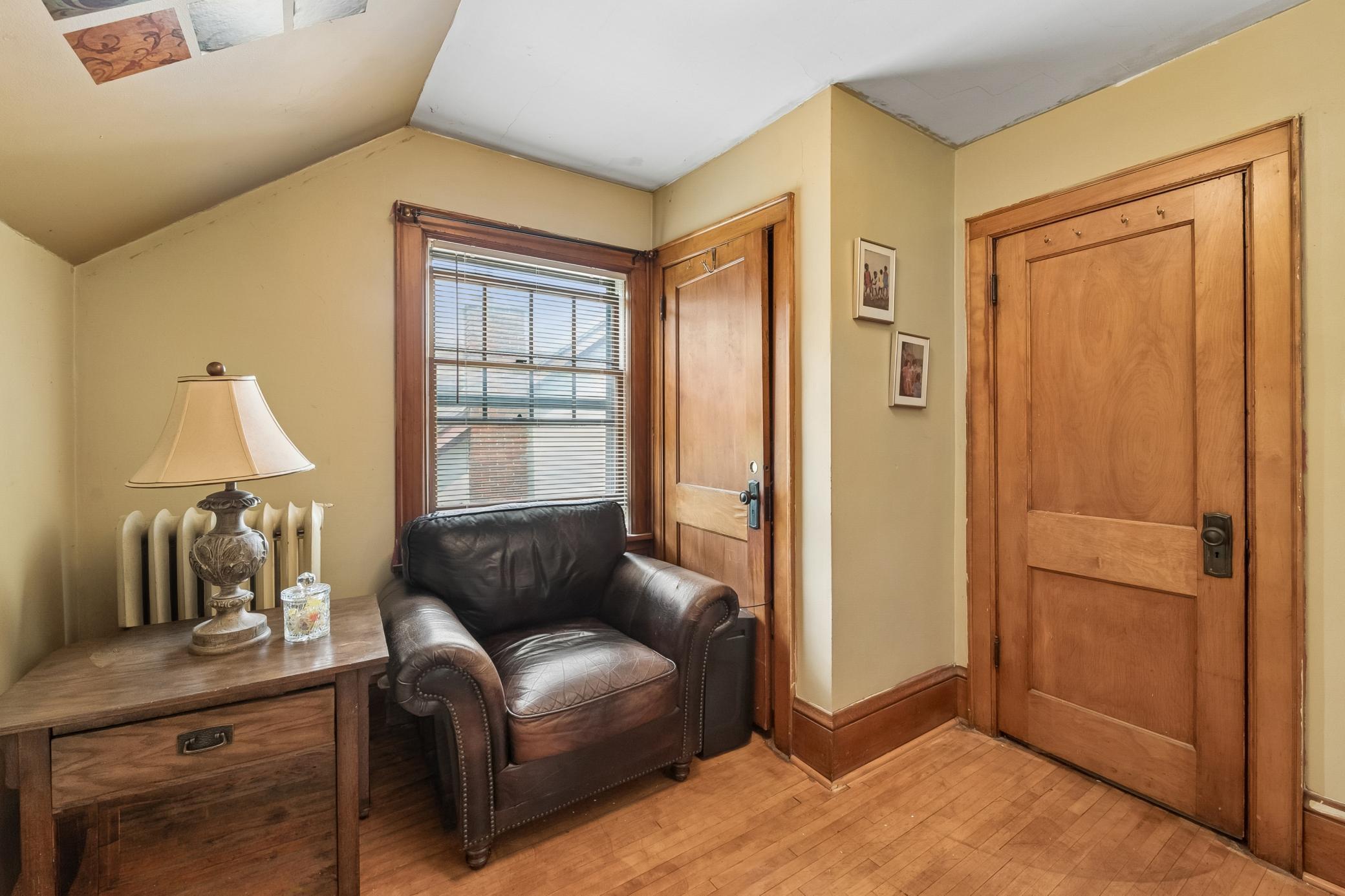View of Residential at 1418 Queen Avenue, Minneapolis MN 55411, Minneapolis (24 of 37) - Mike Wilen | Minnesota Team Real Estate