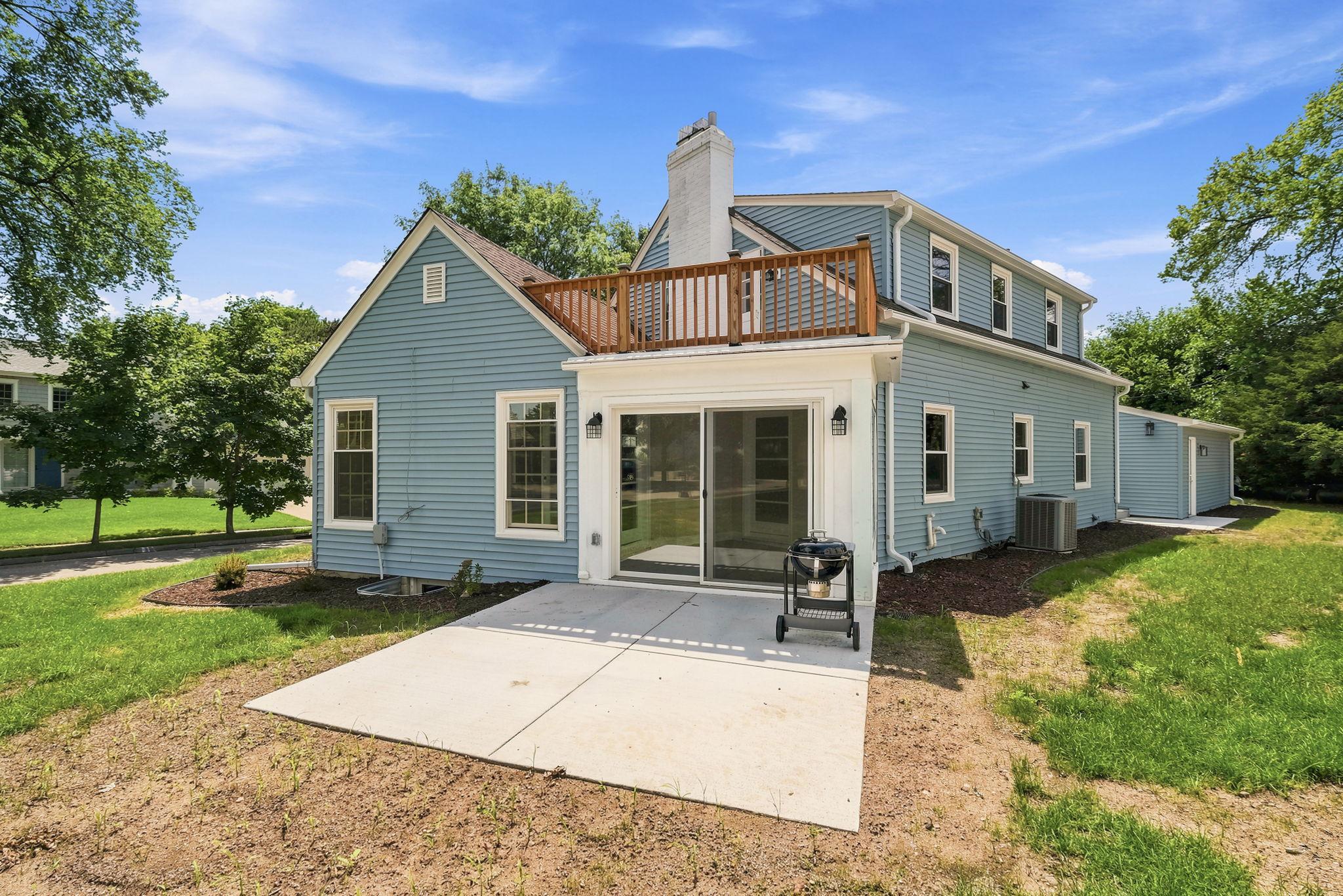 View of Residential at 4920 Sunnyside Road, Edina MN 55424, Edina (7 of 68) - Mike Wilen | Minnesota Team Real Estate