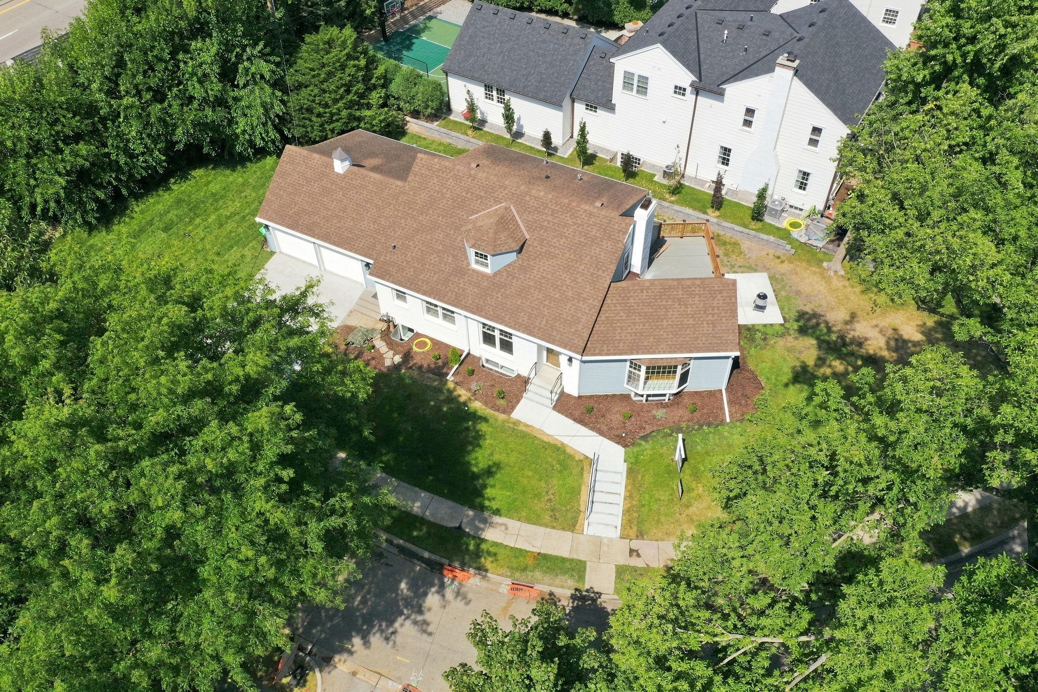 View of Residential at 4920 Sunnyside Road, Edina MN 55424, Edina (4 of 68) - Mike Wilen | Minnesota Team Real Estate