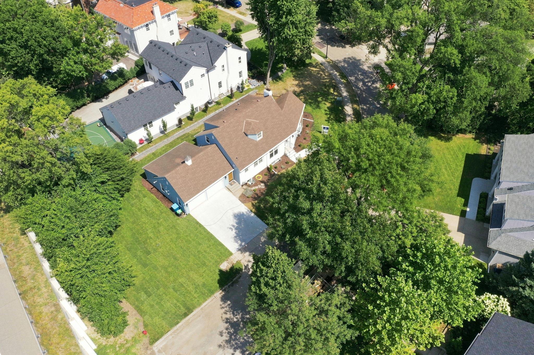 View of Residential at 4920 Sunnyside Road, Edina MN 55424, Edina (54 of 68) - Mike Wilen | Minnesota Team Real Estate