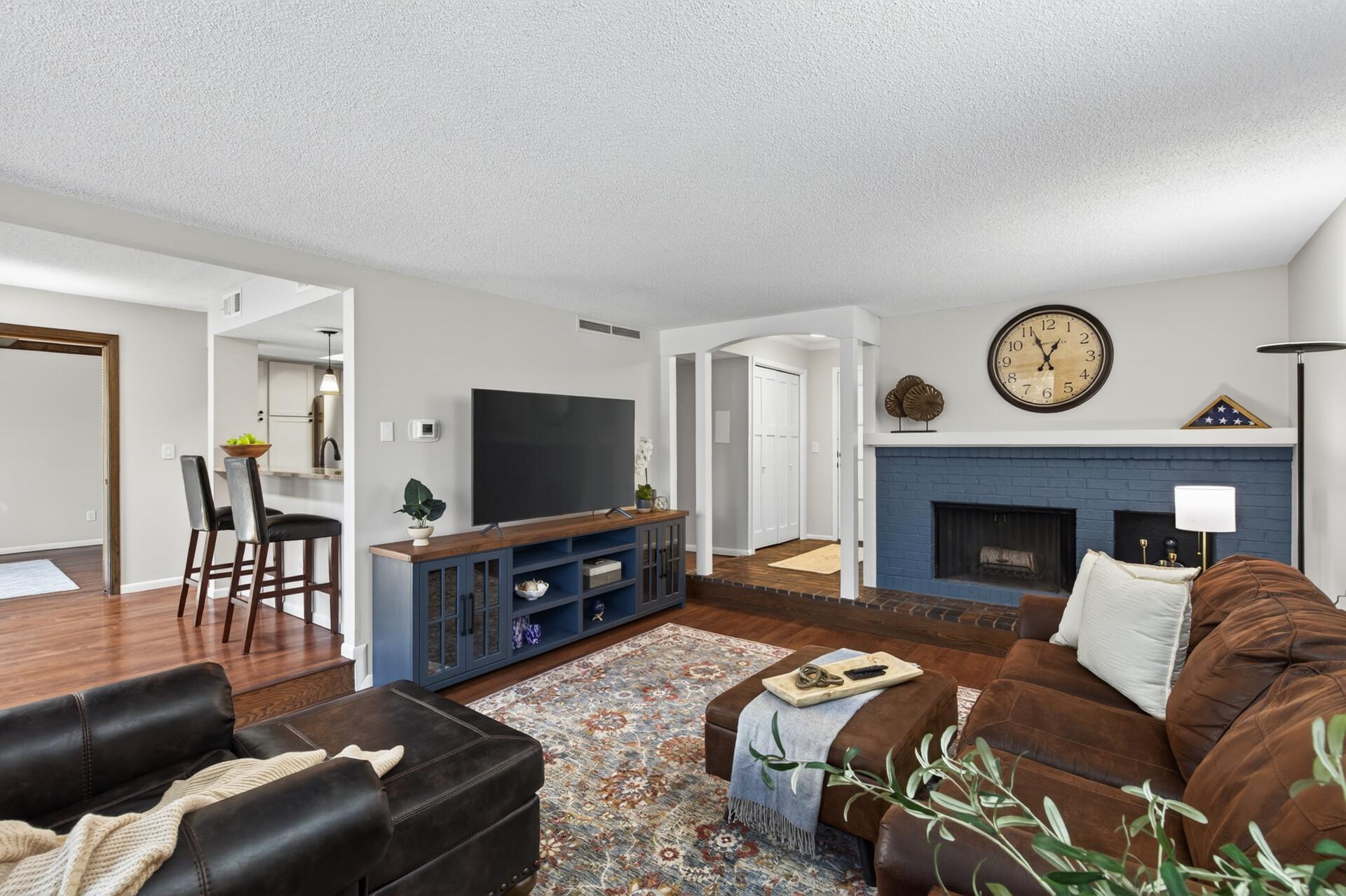 View of Residential at 6085 Lincoln Drive #225, Edina MN 55436, Edina (3 of 35) - Mike Wilen | Minnesota Team Real Estate