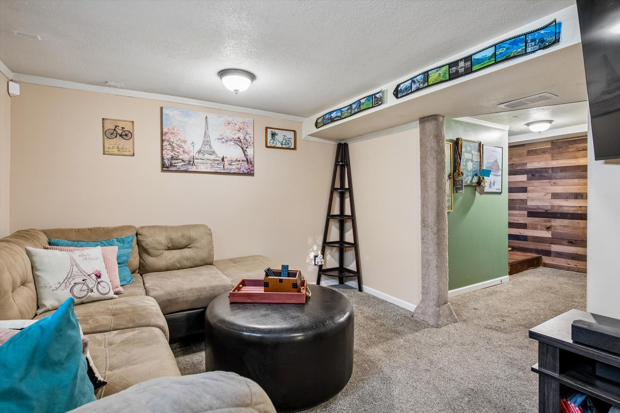 View of Residential at 838 Clear Avenue, Saint Paul MN 55106, Saint Paul (25 of 40) - Mike Wilen | Minnesota Team Real Estate