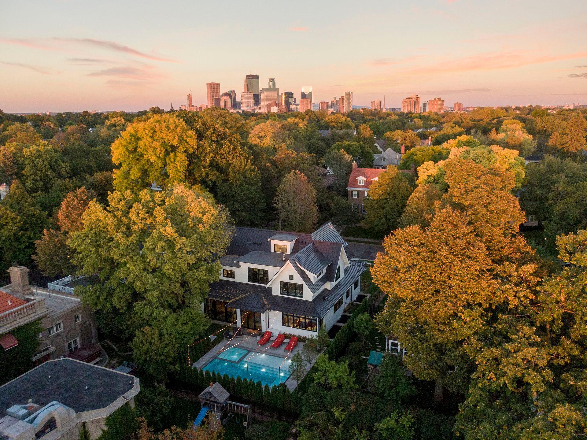 View of Residential at 1910 Knox Avenue, Minneapolis MN 55403, Minneapolis (54 of 59) - Mike Wilen | Minnesota Team Real Estate