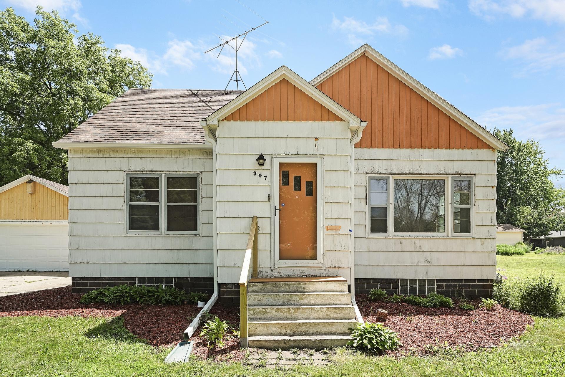 View of Residential at 307 Lyndale Avenue, New Prague MN 56071, New Prague - Mike Wilen | Minnesota Team Real Estate