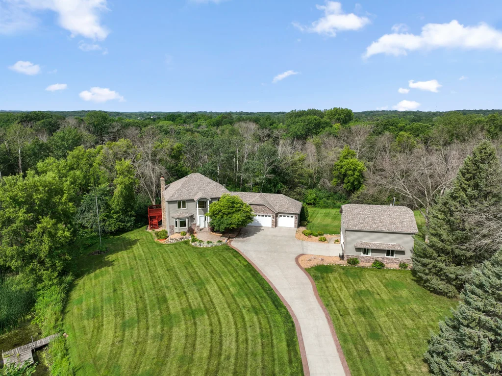 View of Residential at 22530 Forest Ridge Drive, Lakeville MN 55044, Lakeville (13 of 71) - Mike Wilen | Minnesota Team Real Estate