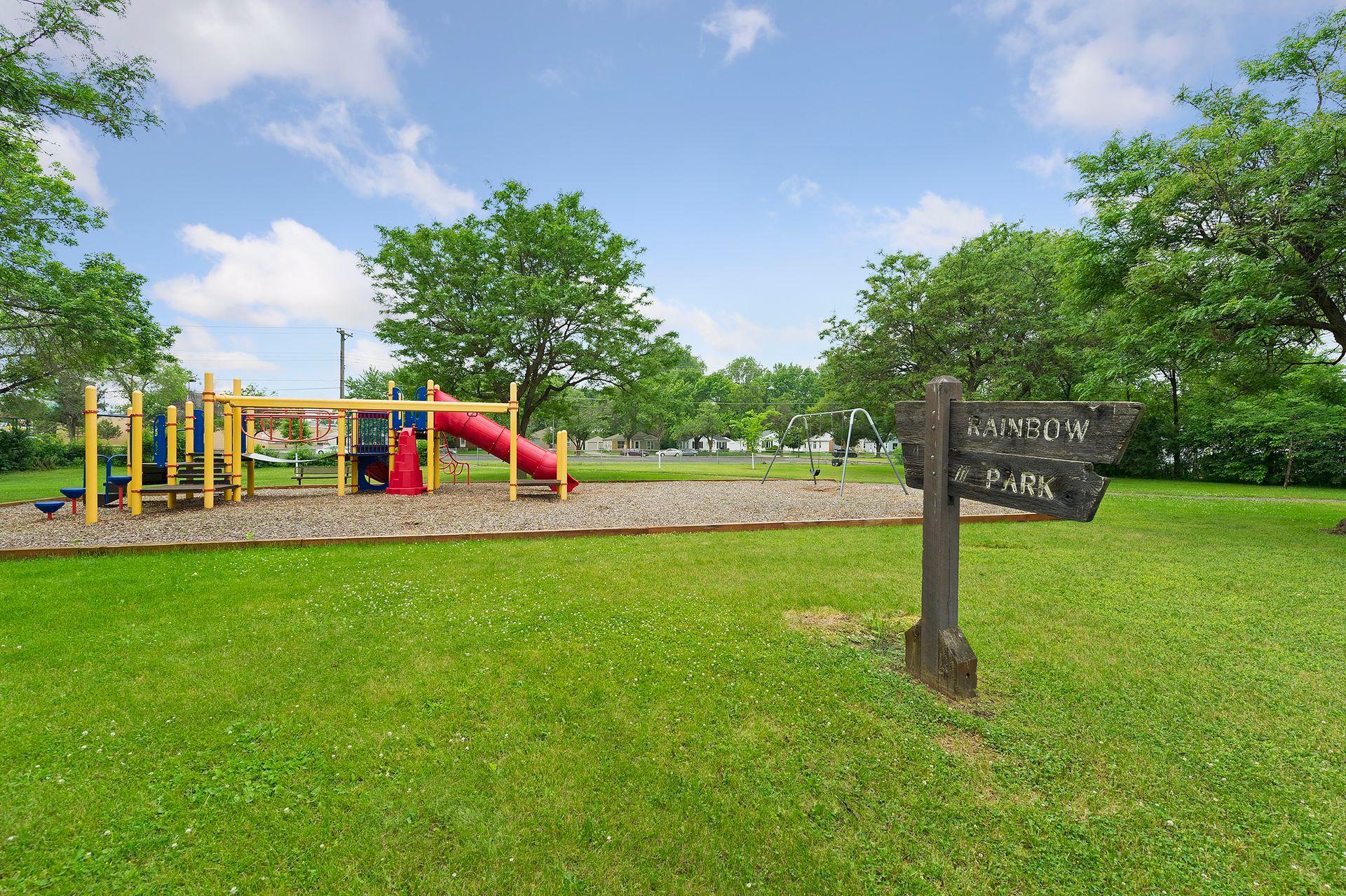 View of Residential at 2941 Quebec Avenue, Saint Louis Park MN 55426, Saint Louis Park (35 of 36) - Mike Wilen | Minnesota Team Real Estate