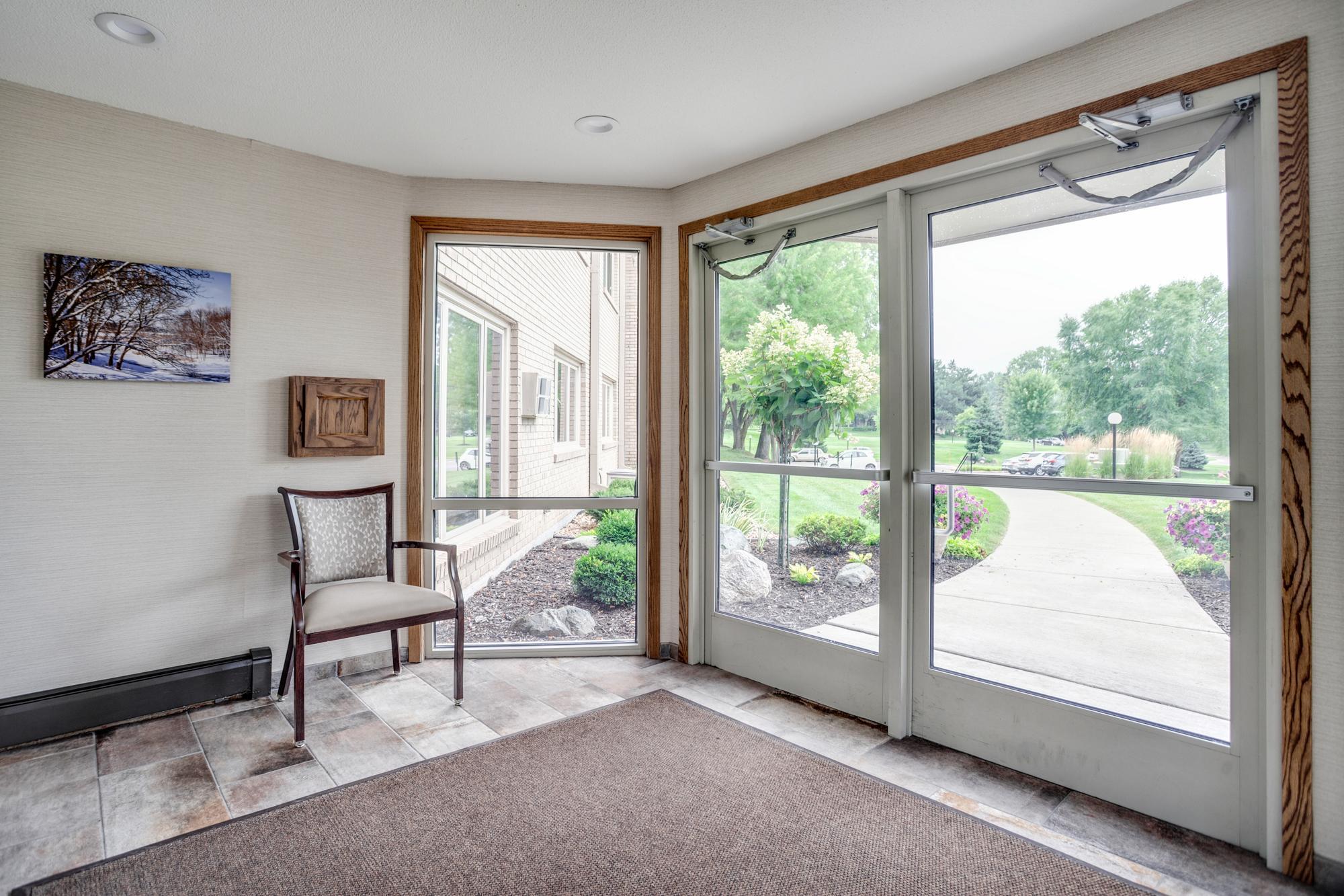 View of Residential at 4350 Brookside Court #302, Edina MN 55436, Edina (39 of 46) - Mike Wilen | Minnesota Team Real Estate