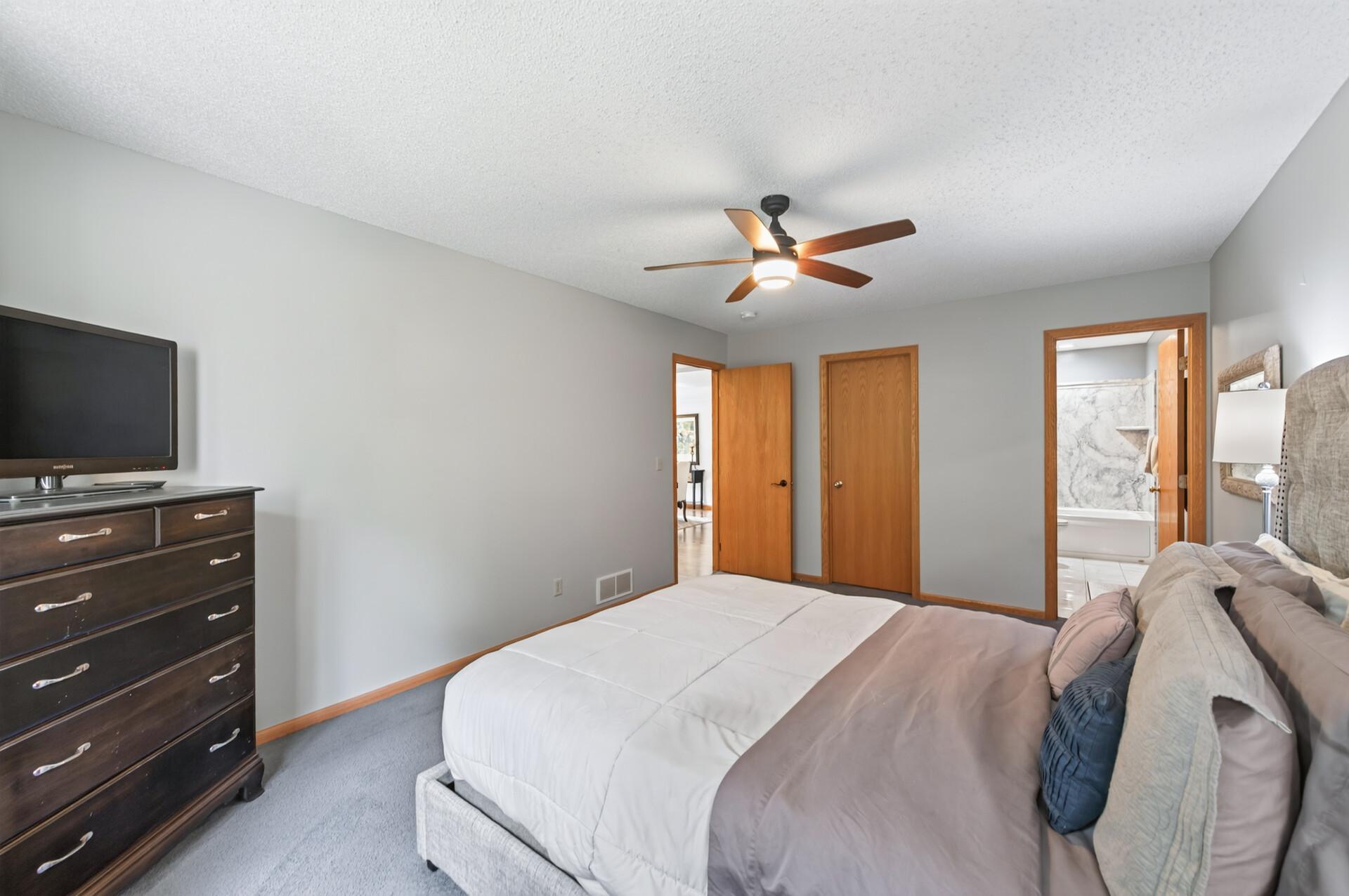 View of Residential at 5851 Oxboro Avenue, Stillwater MN 55082, Stillwater (20 of 56) - Mike Wilen | Minnesota Team Real Estate